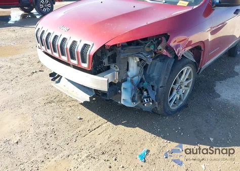 2014 Jeep Cherokee Sport z USA, uszkodzony, nr VIN 1C4PJMAB8EW145388